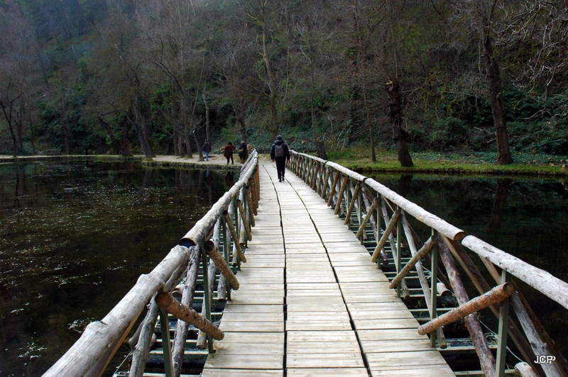 Un largo puente