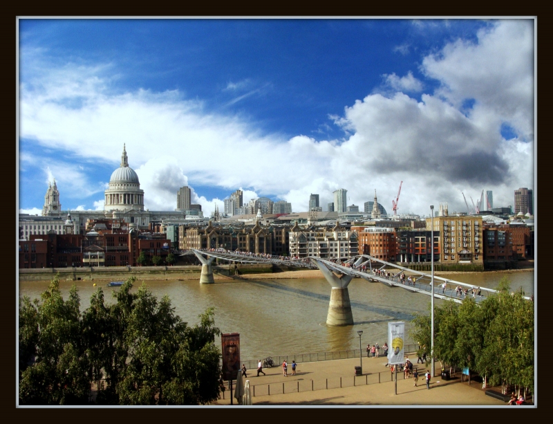 Millennium Bridge