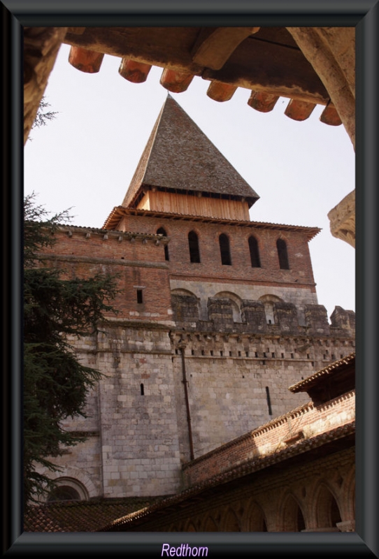 Perspectiva de la Abada desde el claustro