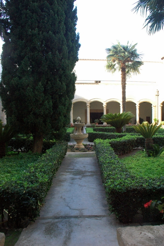 Claustro. Monasterio de la concepcin.