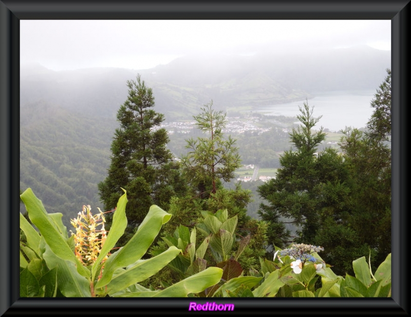 Vista de la lagoa azul en sete cidades