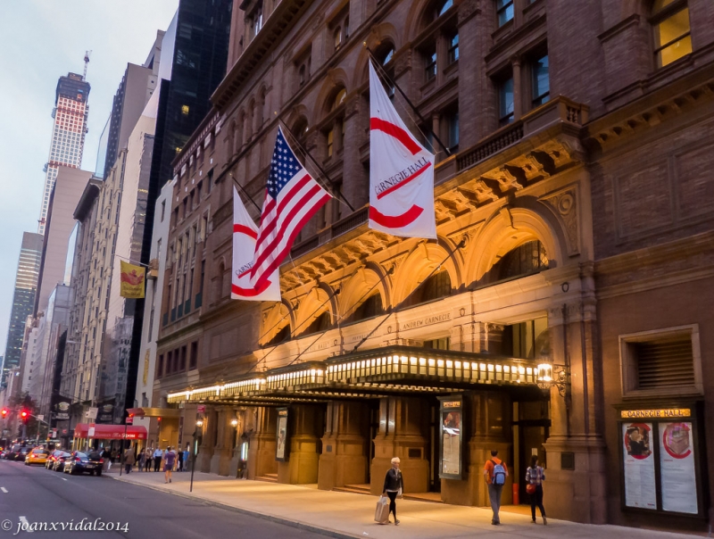 CARNEGIE HALL