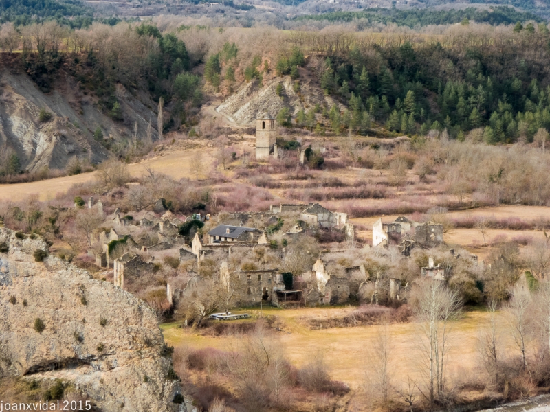 Pueblo semiderruido